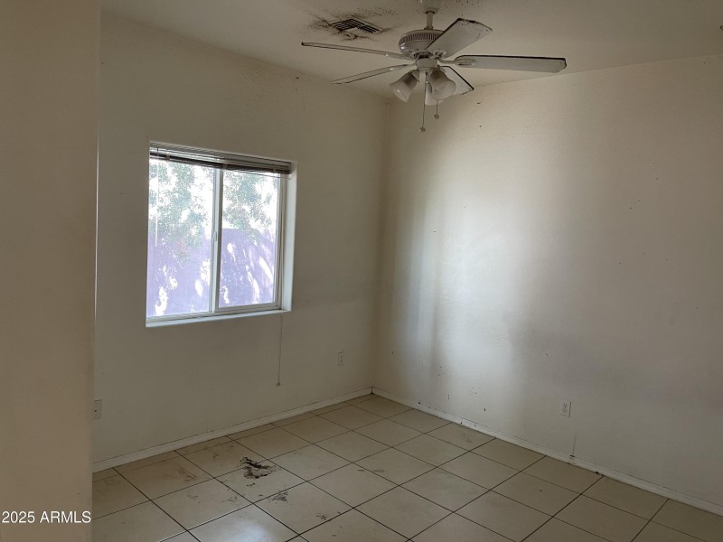 5 master bedroom