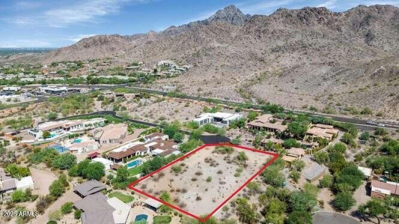 3311 E Stella Ln-small-013-003-DJI 0148-