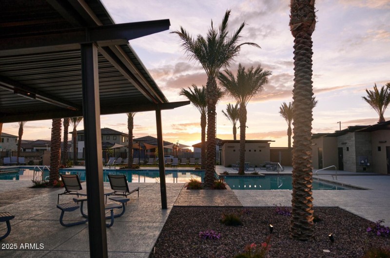 Pool2