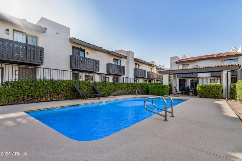 3434 N 11th Street 5