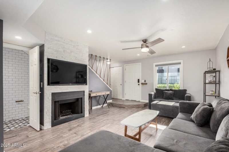 3434 N 11th Street 5