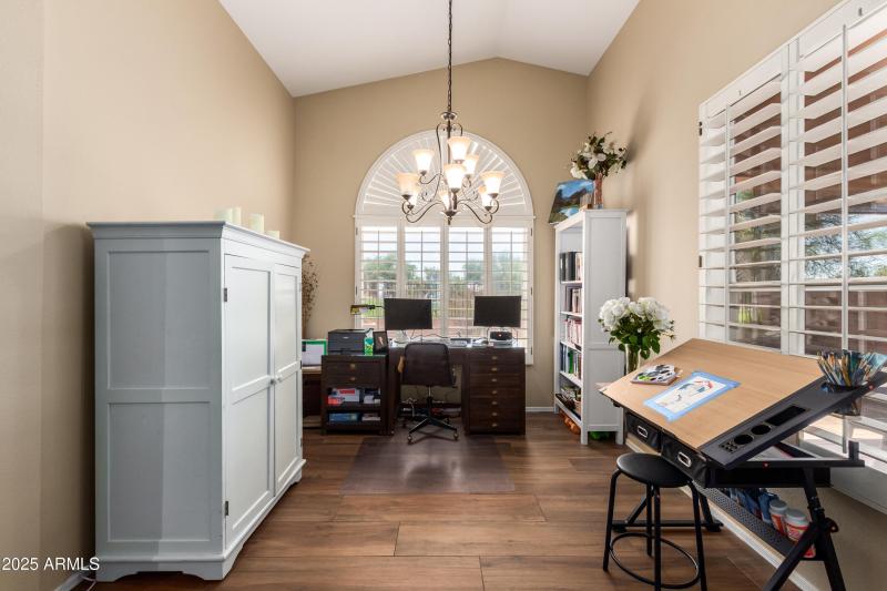 6884b5_13 - Raftriver