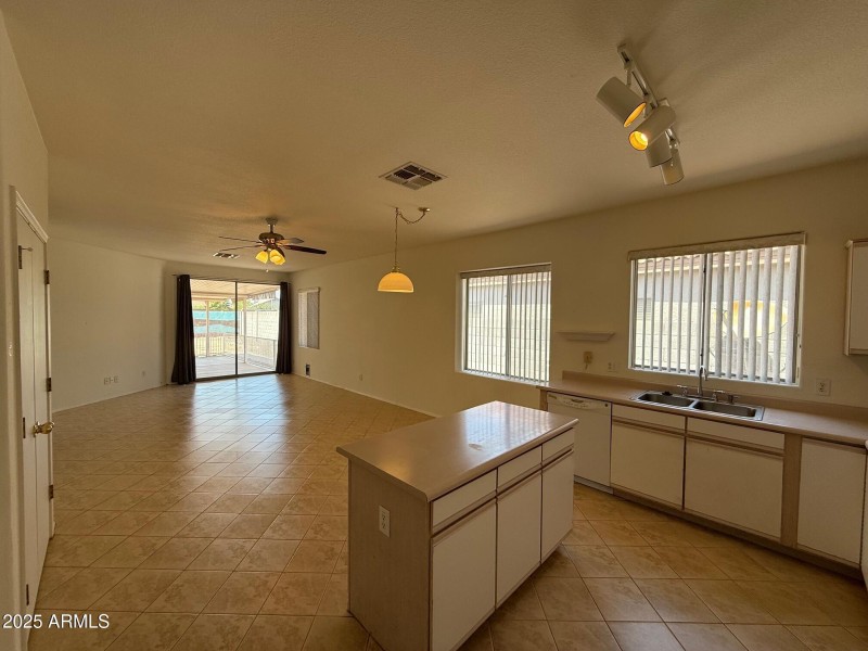 Kitchen Opens to Family Room !