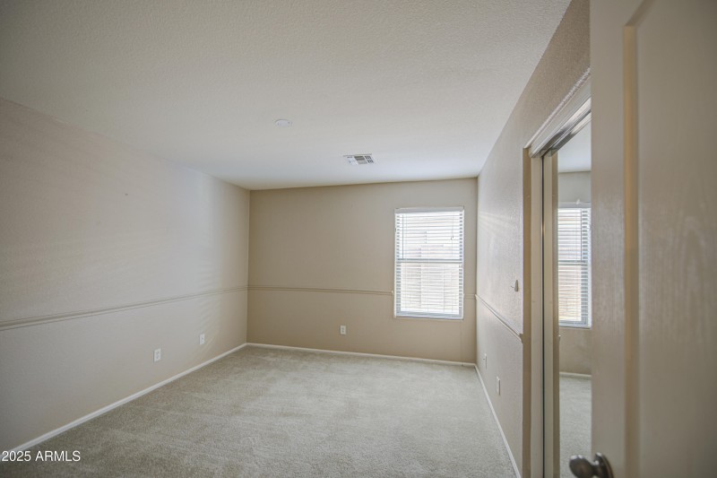 Bedroom 3-pic 1