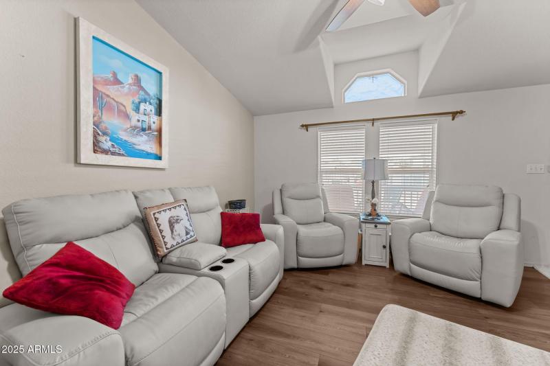 15-web-or-mls-DSC01187