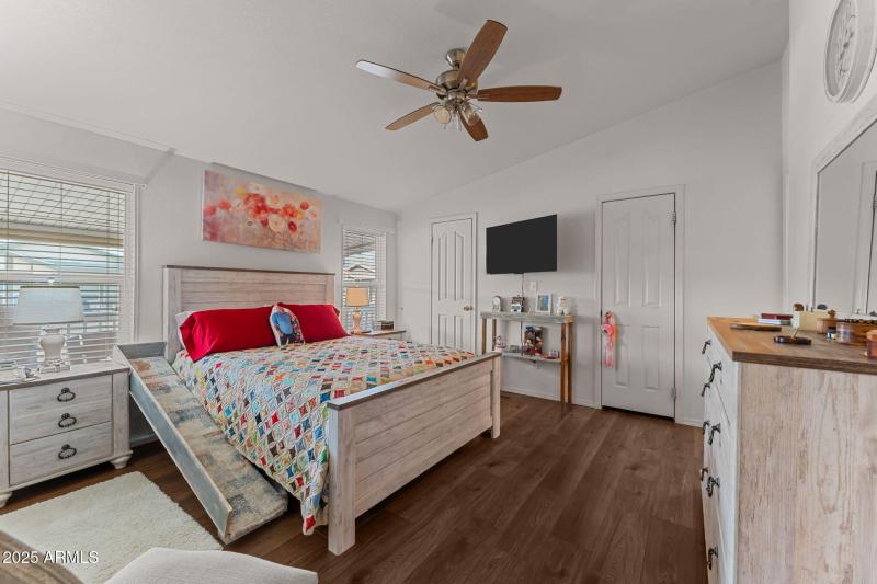 20-web-or-mls-DSC01127