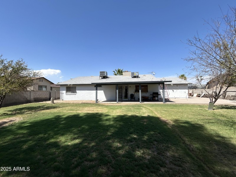 15602 back yard_2