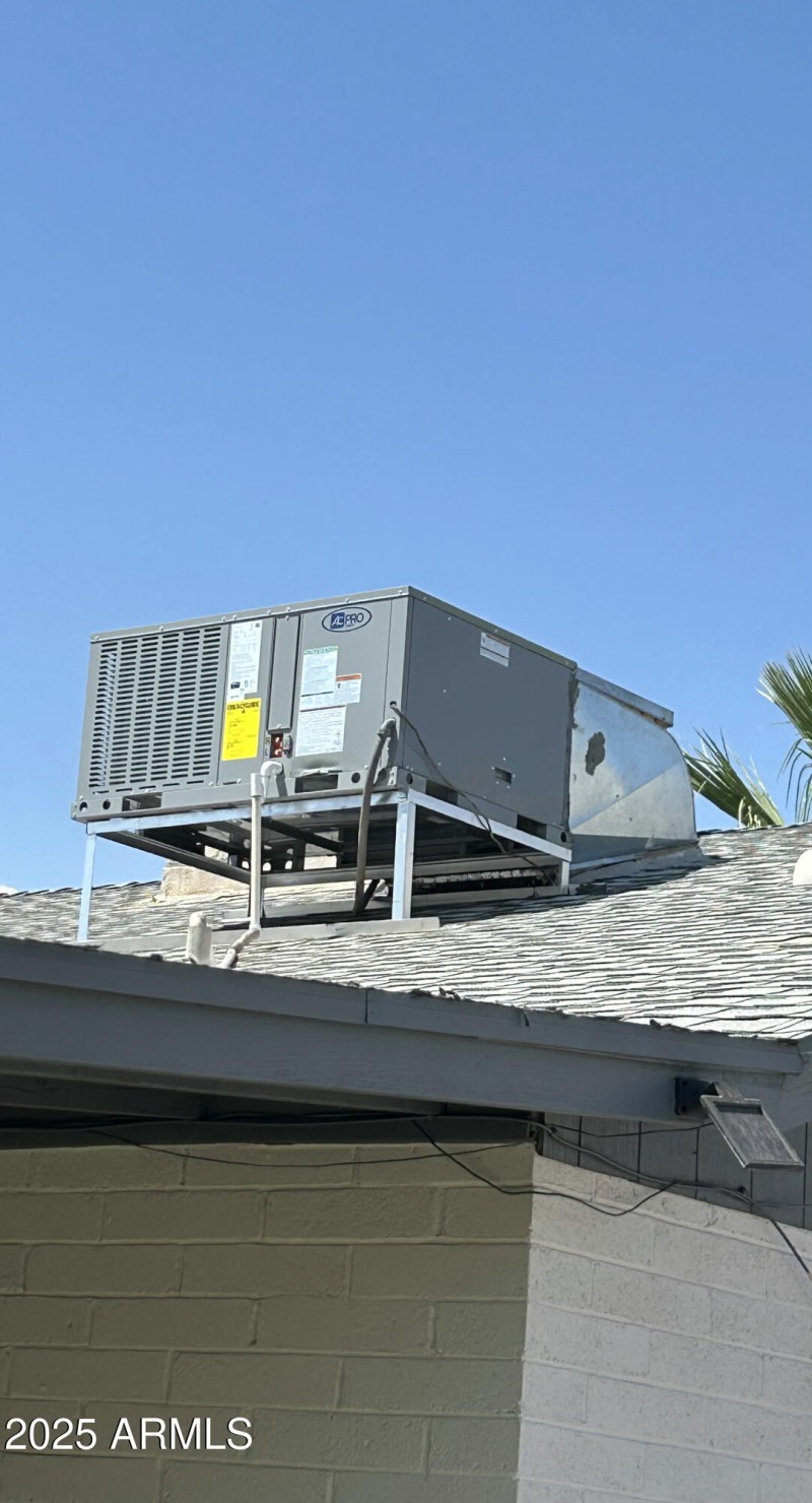 15602 back yard_4 new ac unit