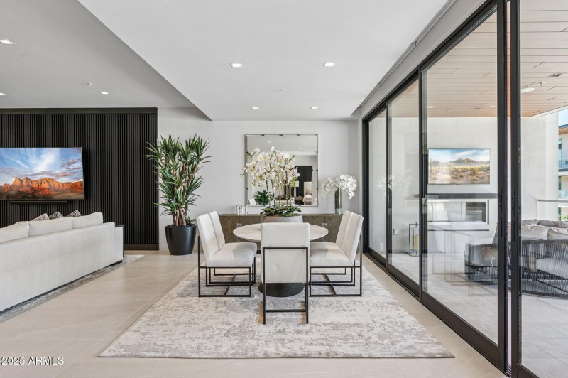 Formal Dining