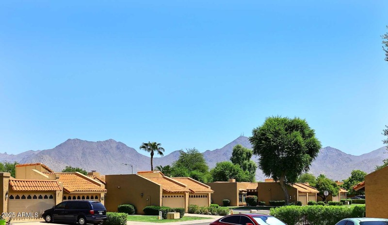 Front Mountain View