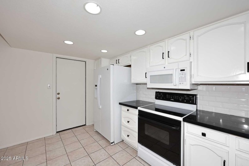 Kitchen-Range