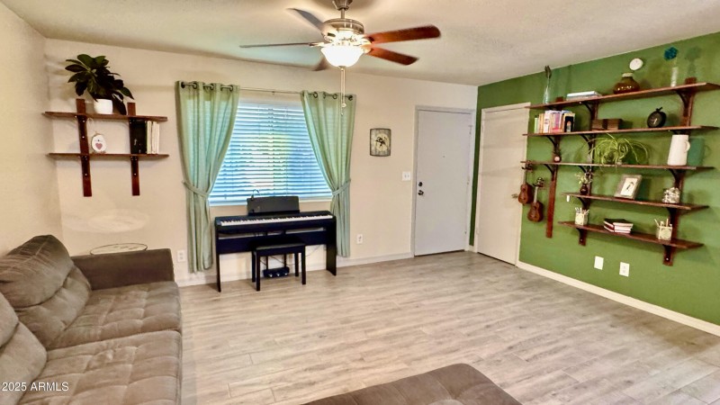 8D0223FF-9F87-412C-BFFD-F60D5BCD0BD0