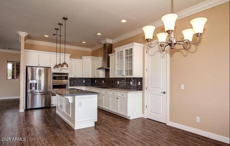 05 Kitchen