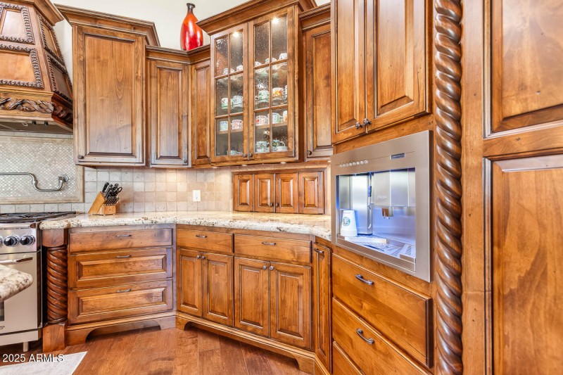 2778-E-Locust-Dr-MLS-55