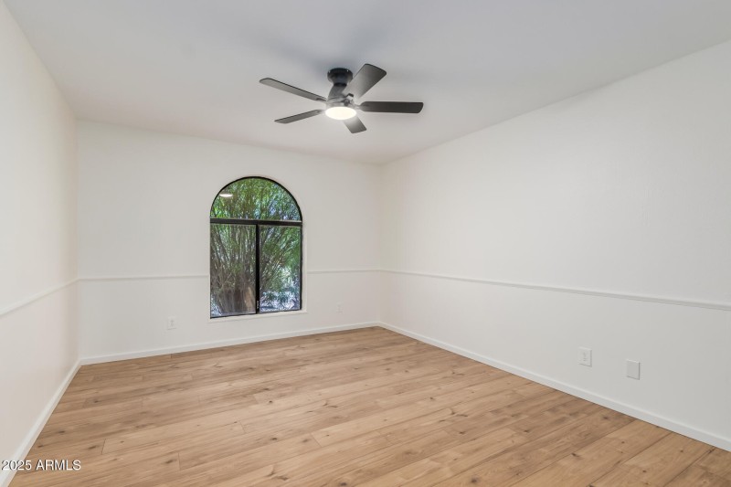 24 Saddletree