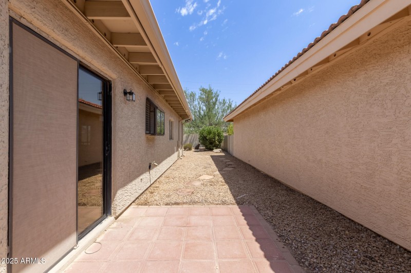 34 Saddletree