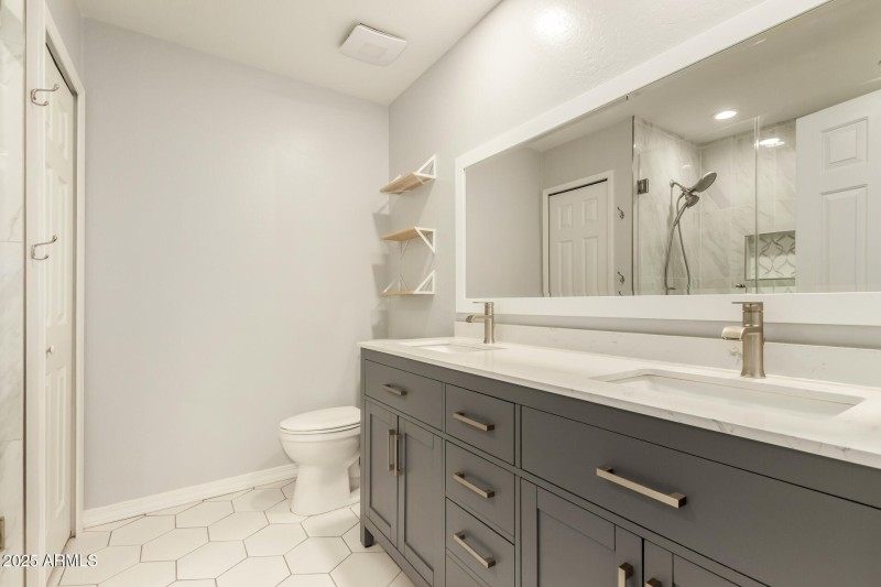 Updated Primary Bathroom