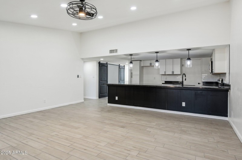 14-web-or-mls-4242-e-sacaton-st