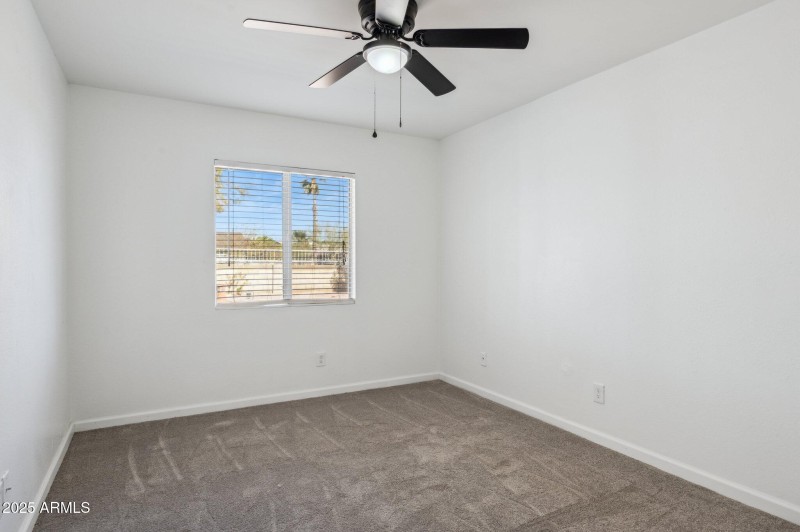 23-web-or-mls-4242-e-sacaton-st