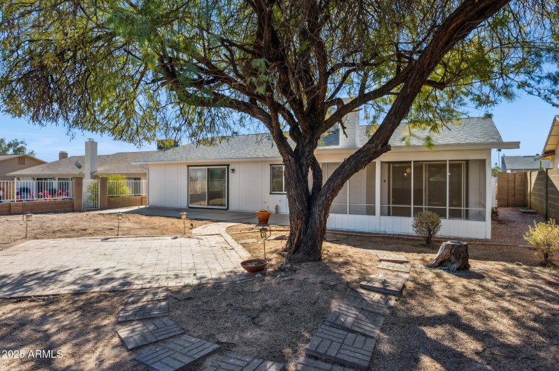 32-web-or-mls-4242-e-sacaton-st