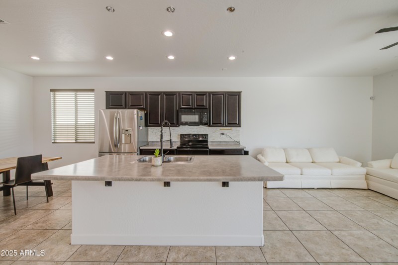 Kitchen 6