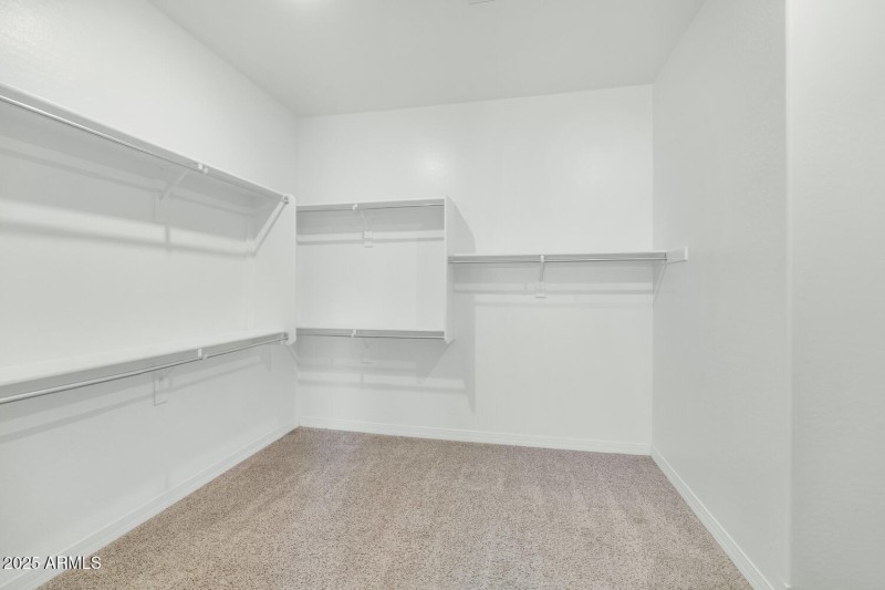 10718 E Lumiere Ave-large-021-015-10718