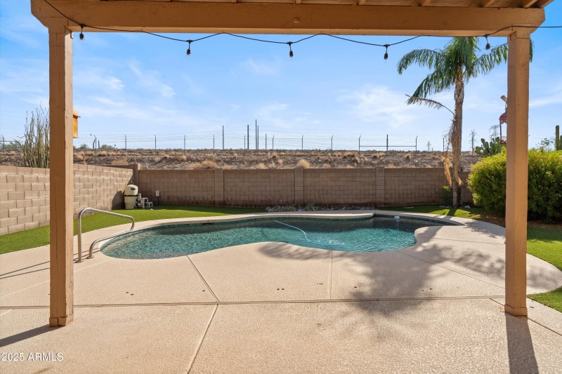 29-Covered Patio