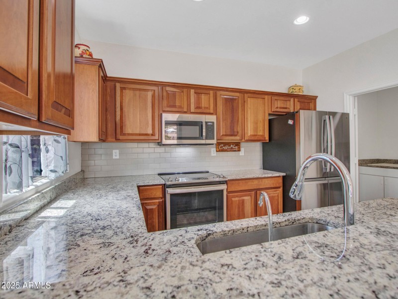 05-Kitchen-(1)