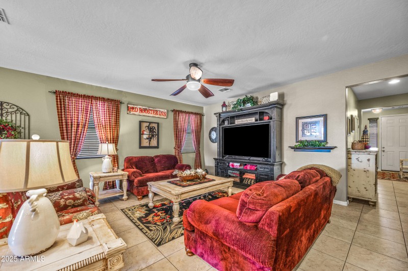 44353WEddieWay-29