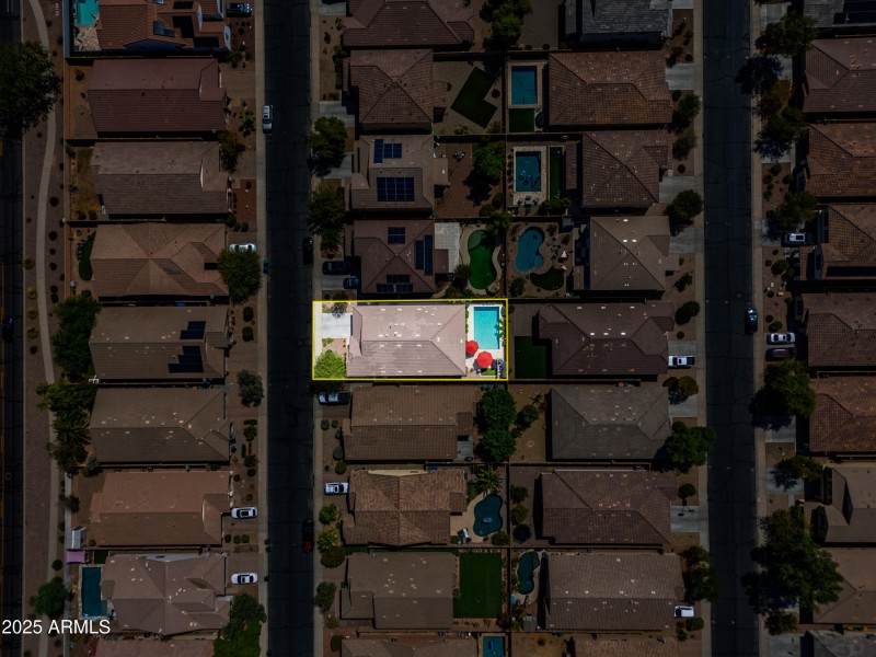 44353WEddieWay-10