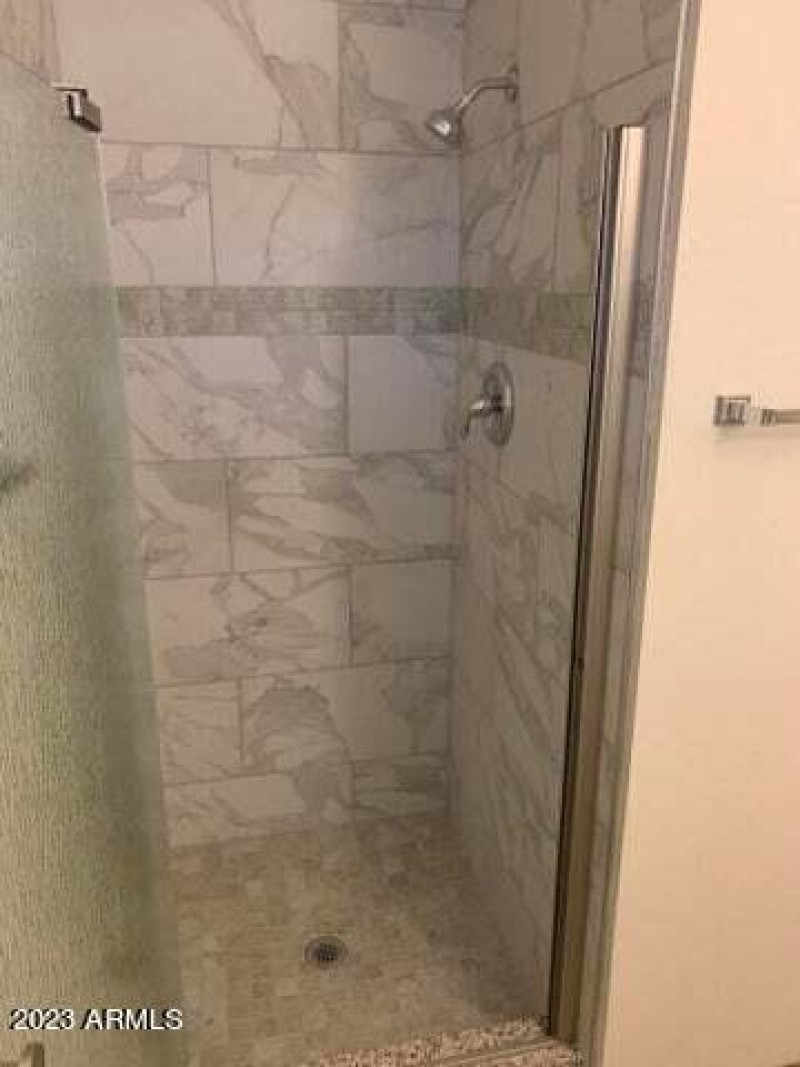 20190403064416130354000000-o