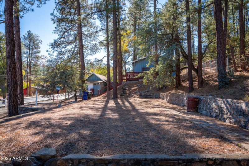 33-web-or-mls-1210-white-spar-rd