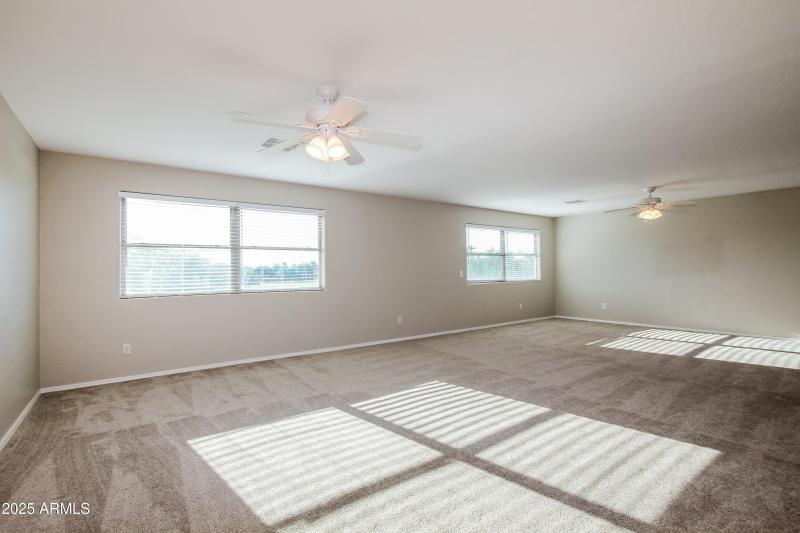 005-photo-loft-8296740