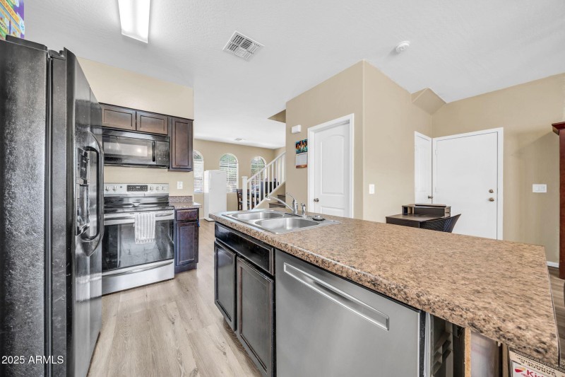 7741 W Giles Rd-10