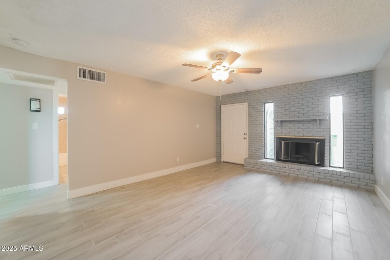 238351-photo-632c99d5d5416