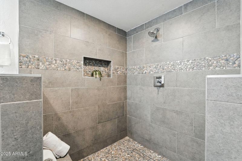 33-web-or-mls-7th-33