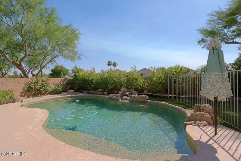 20160602195341933862000000-o