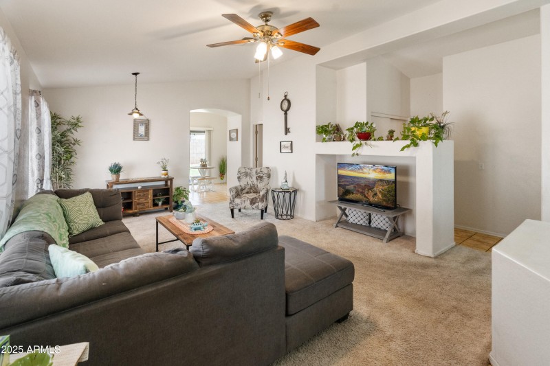14908 W Acapulco Ln-21