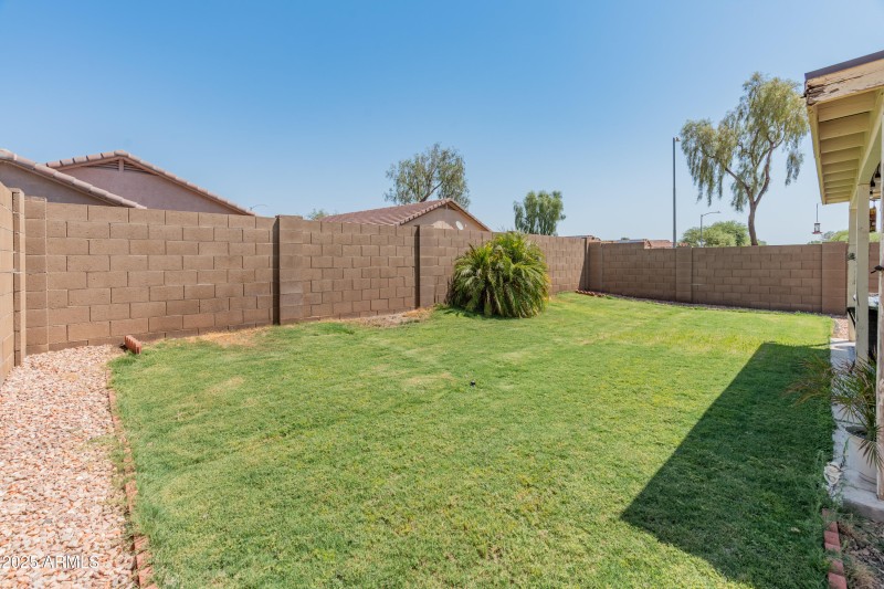14908 W Acapulco Ln-27