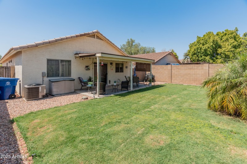 14908 W Acapulco Ln-31