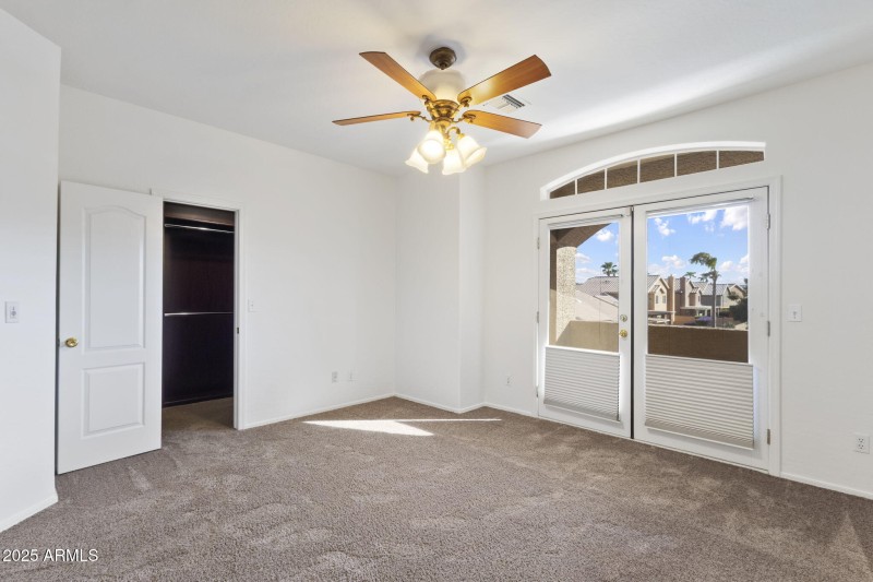 Bedroom Walk in Closet