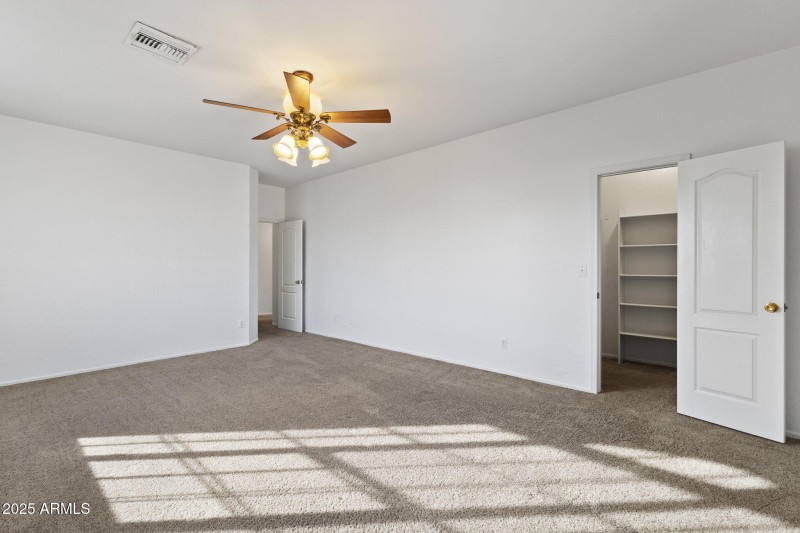 Bedroom Walk in Closet