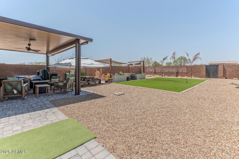 29708 North 168th Street-large-020-011-b