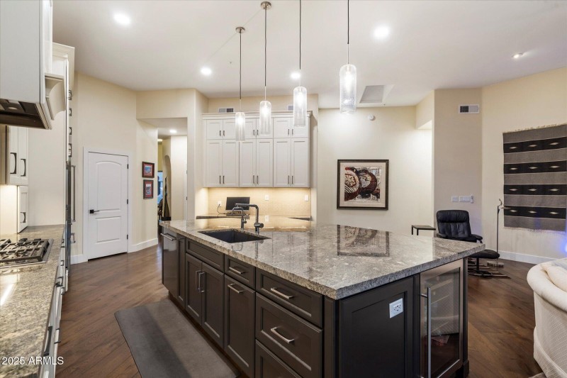 Walk-In Pantry