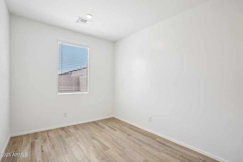 13-web-or-mls-W Moeller Rd-S1308-013
