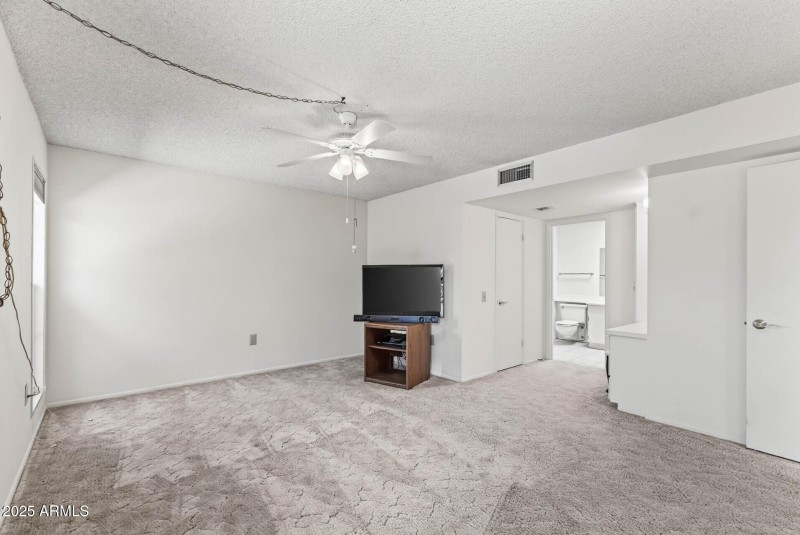 30_10801_Manzanita28_mls