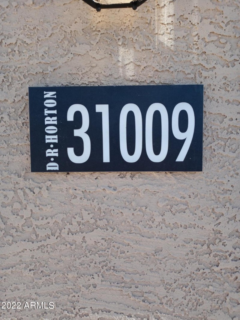 31009 W COLUMBUS AVE2