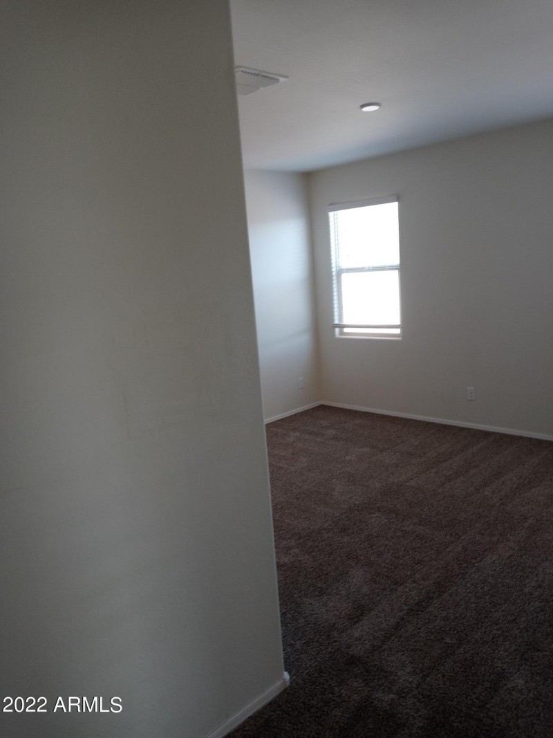 31009 W COLUMBUS AVE43