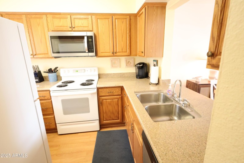 Kitchen 2