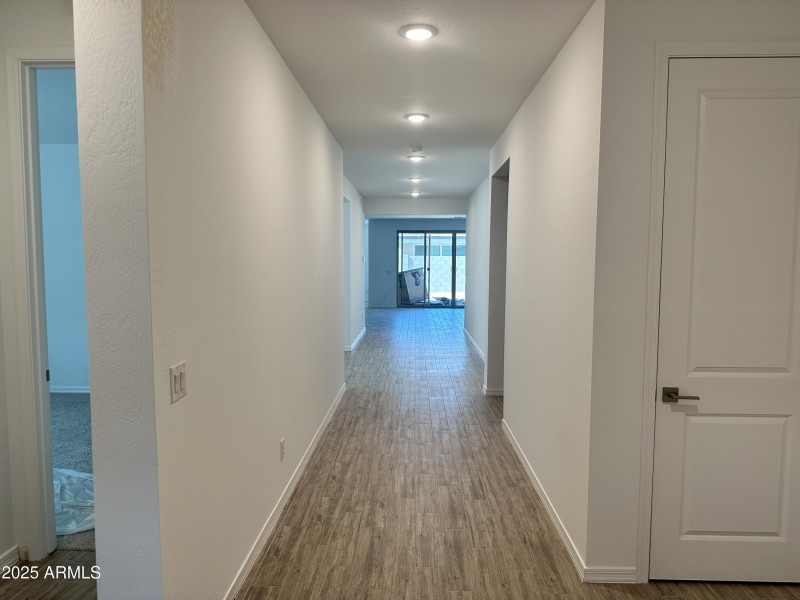 0002_Entryway